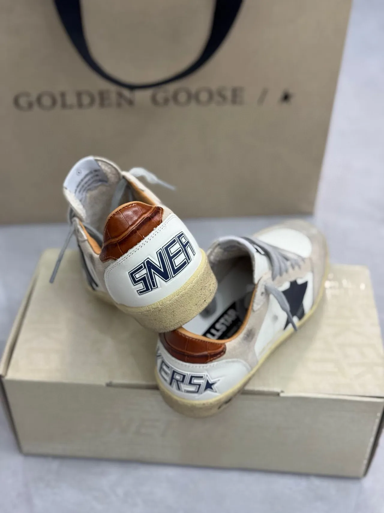 Golden Goose Ball Star Off-White Navy Star Lifestyle Sneakers