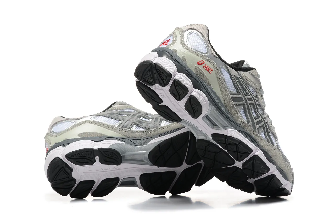 ASICS Gray White Layered Synthetic Overlays Mesh Ventilation Panels Running Shoes