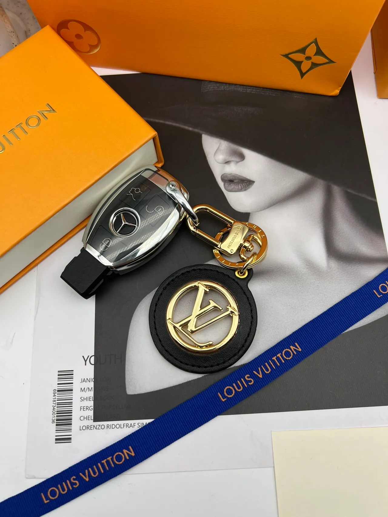 Louis Vuitton Circle Key Holder Red Gold Circular Leather Monogram Handbag