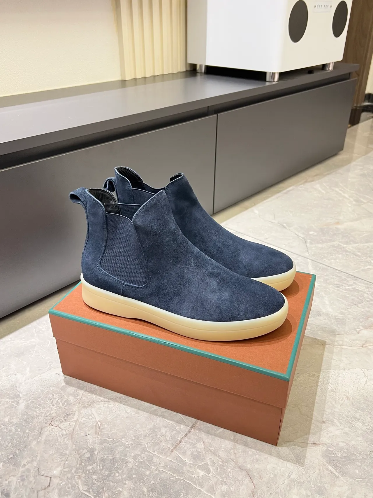 Navy Beige Suede Upper Elastic Side Gussets Chelsea Boots
