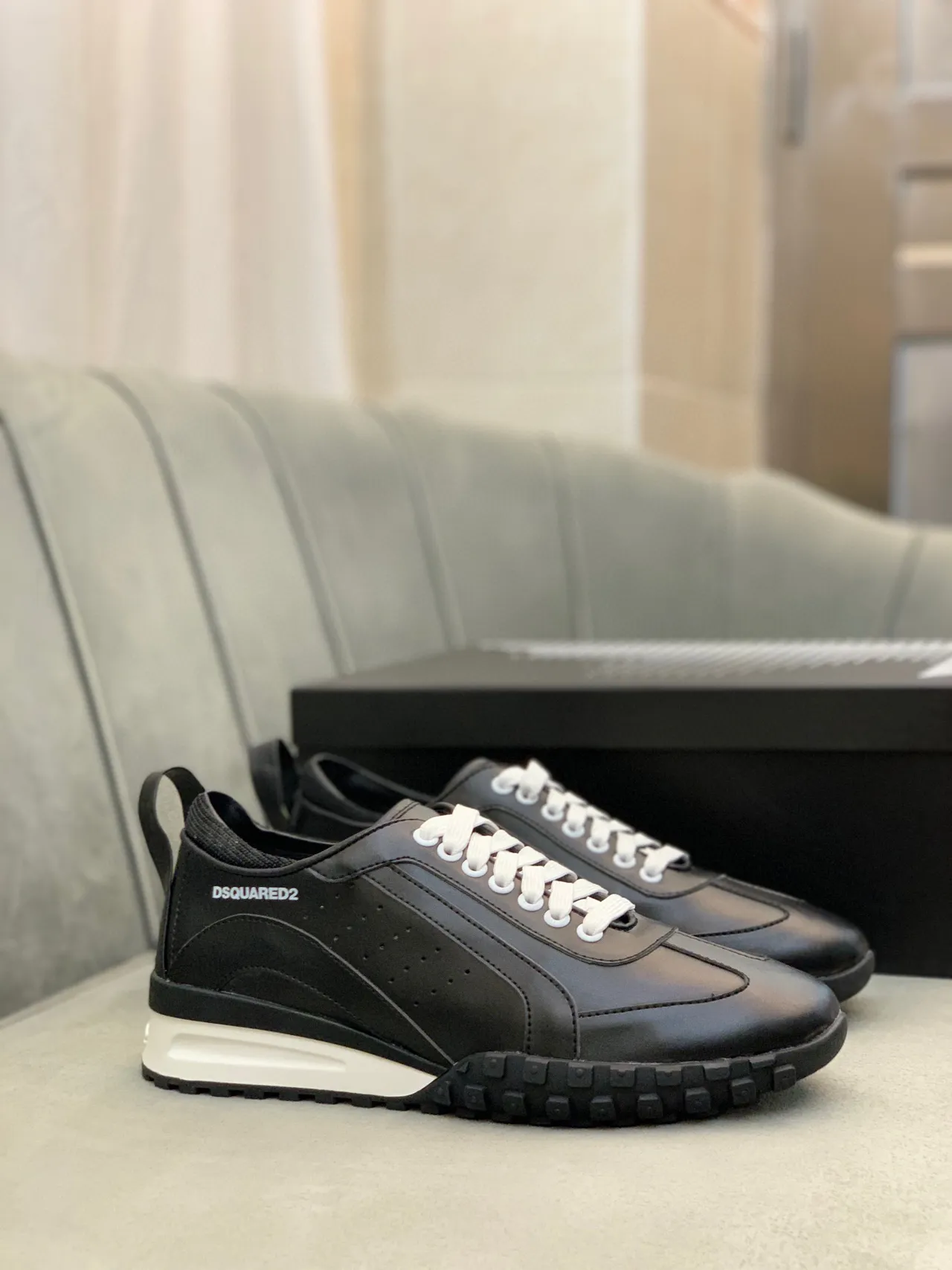 Dsquared2 ICON Black and White Lifestyle Sneakers