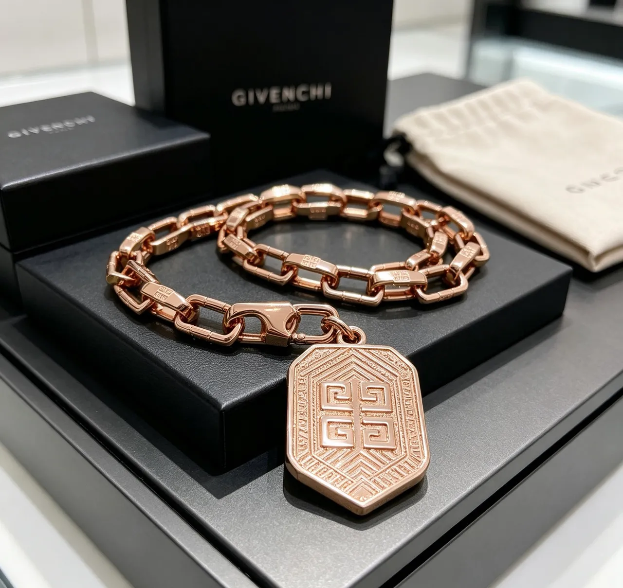 Givenchy Chunky Link Rose-Gold Geometric Pendant Bracelet