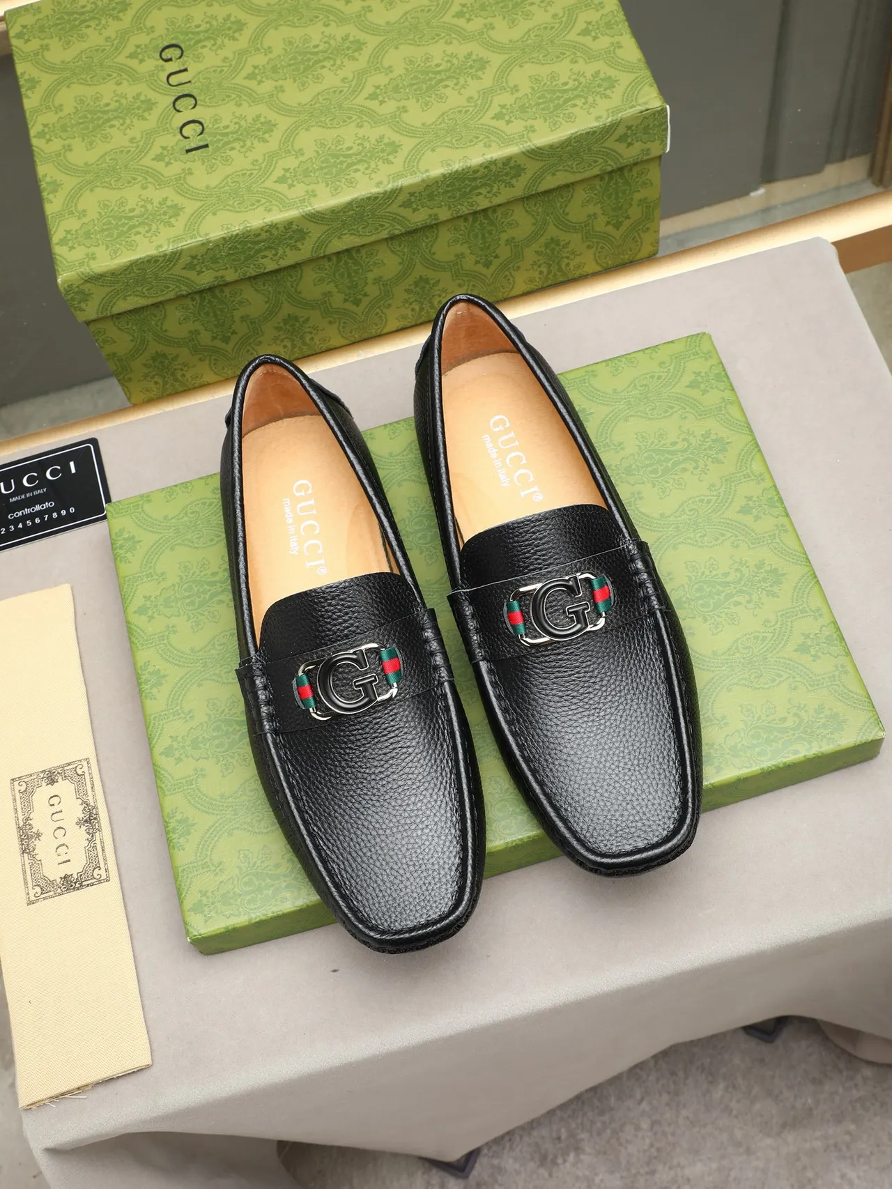 Gucci Horsebit 1955 Black Pebbled Leather Loafer