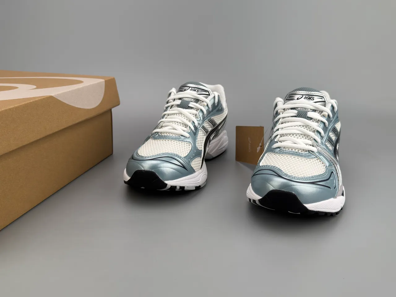 ASICS Gel-Kayano Silver White Black Running Shoes