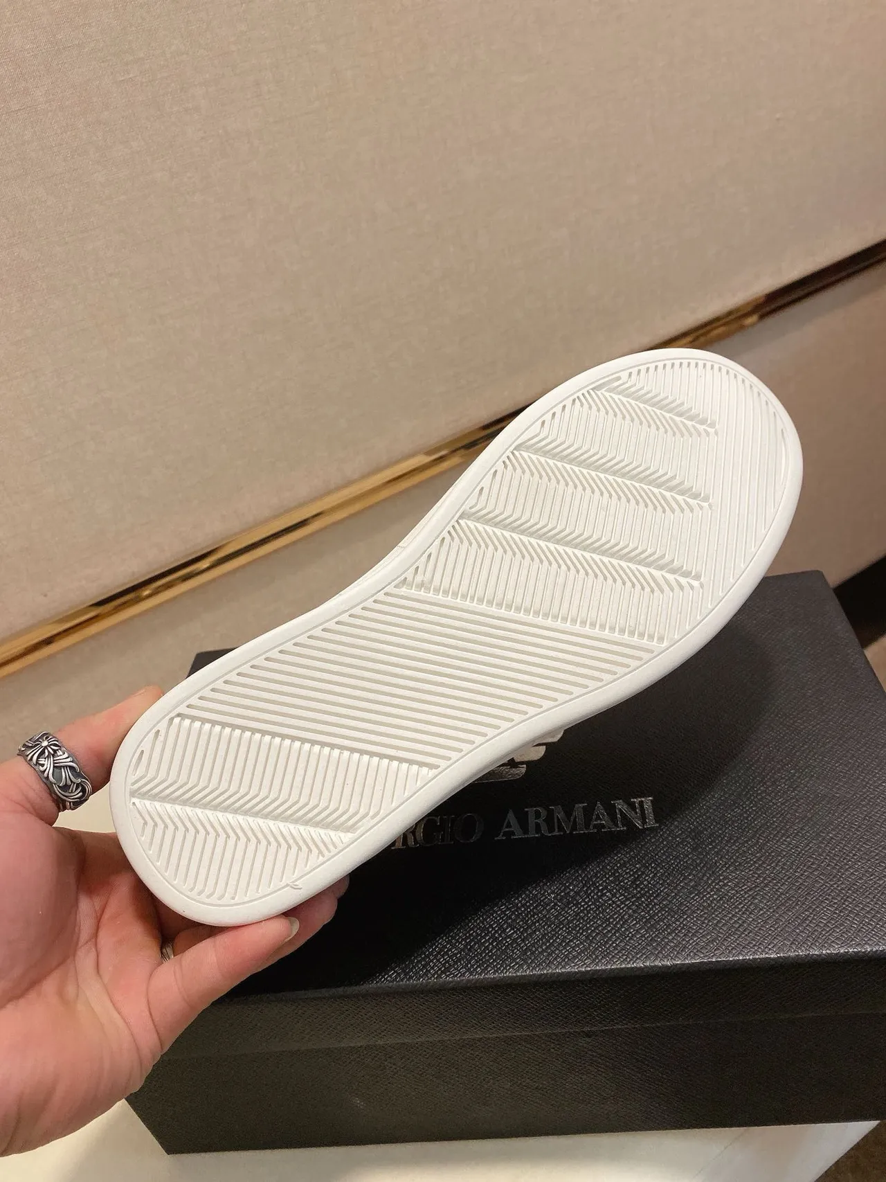 Emporio Armani White Black Low-Top Leather Upper Sneakers
