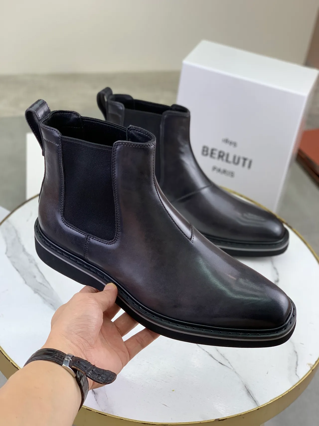 Berluti Black Polished Leather Square-Toe Chelsea Boots