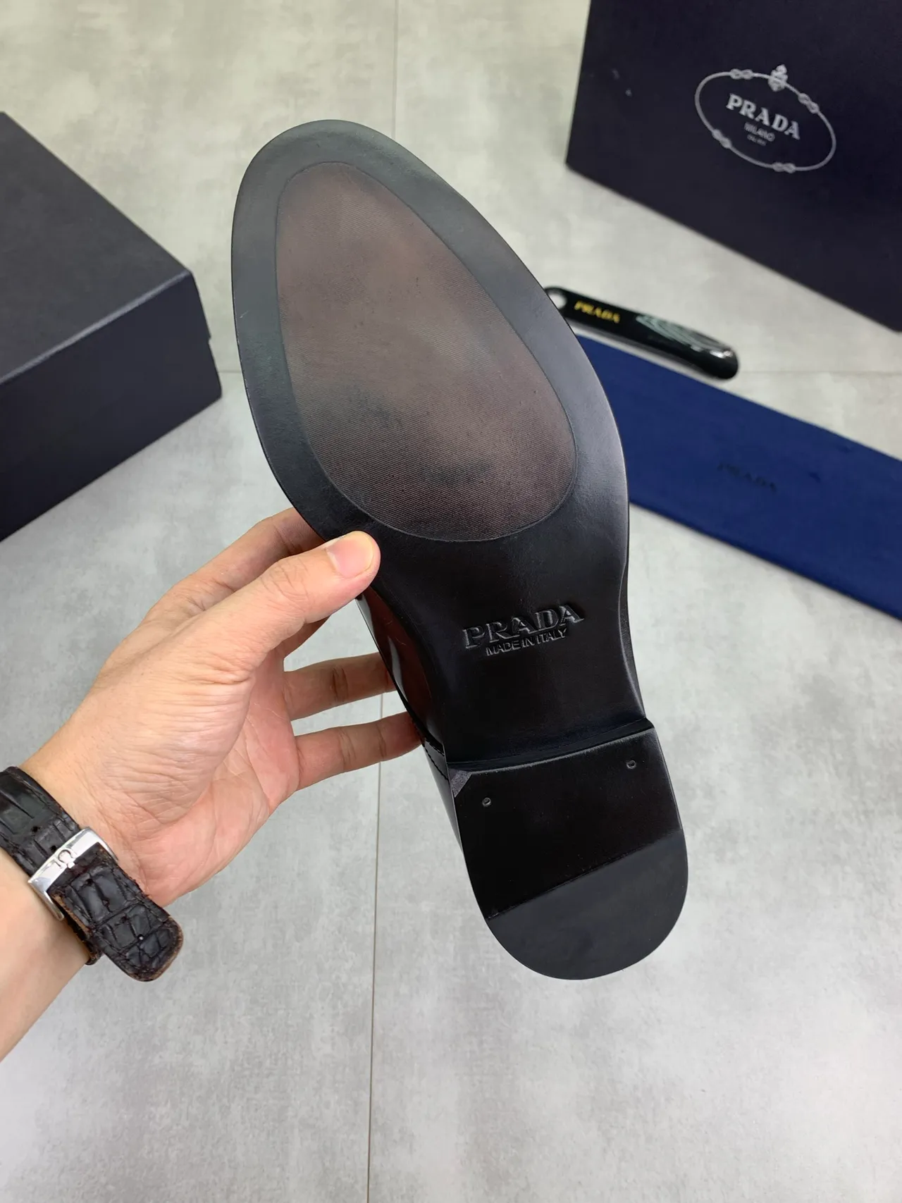 Prada Brown Black High-Gloss Patent Leather Cap-Toe Oxford Shoes