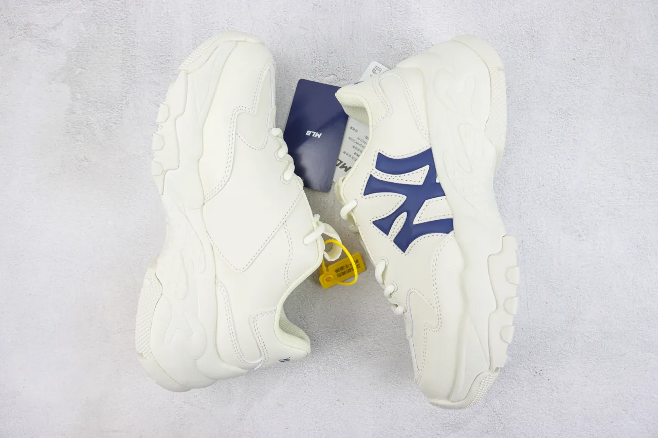 New Era White Navy Chunky Sculpted Sole Oversized Interlocking Logo Sneakers