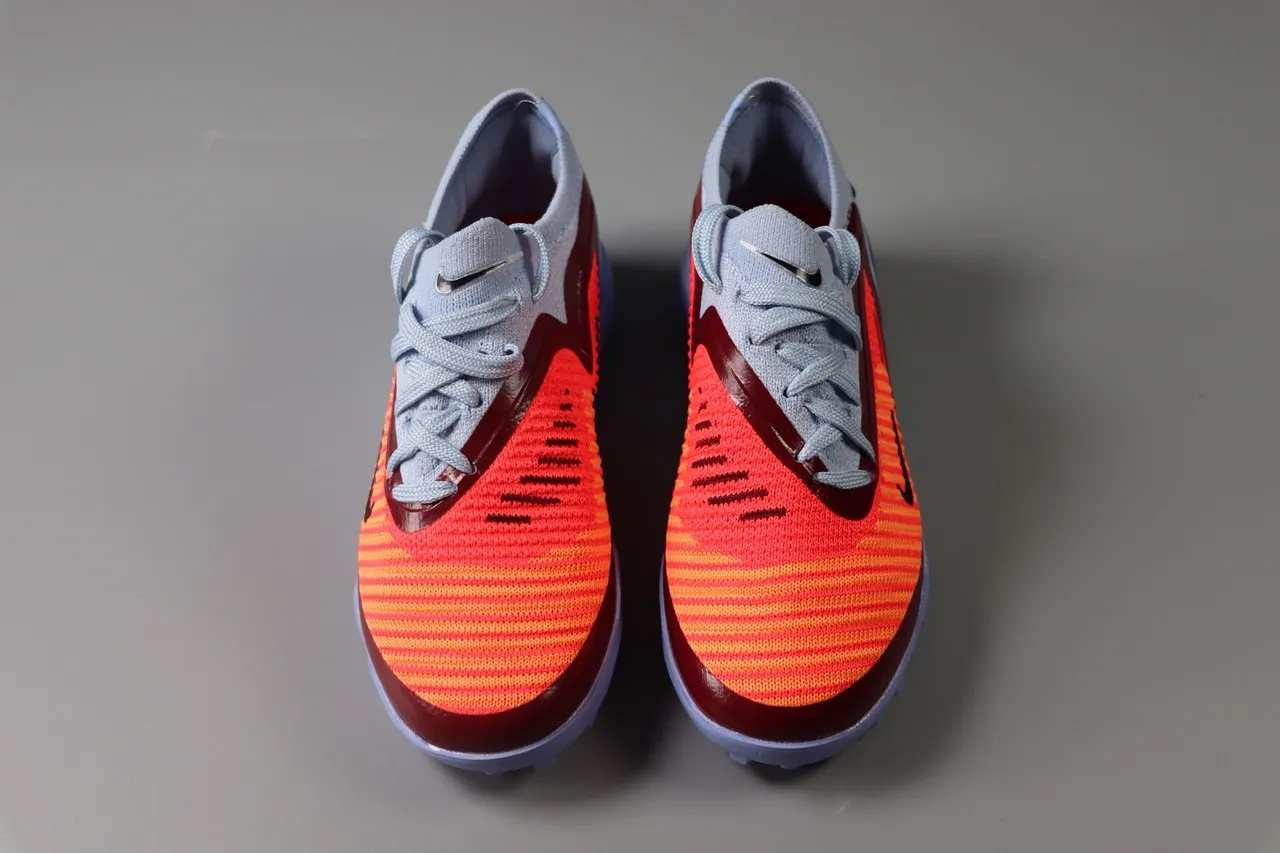 Nike Pink Green Low-Cut Synthetic Overlay Cage Artificial-Grass Soccer Shoes