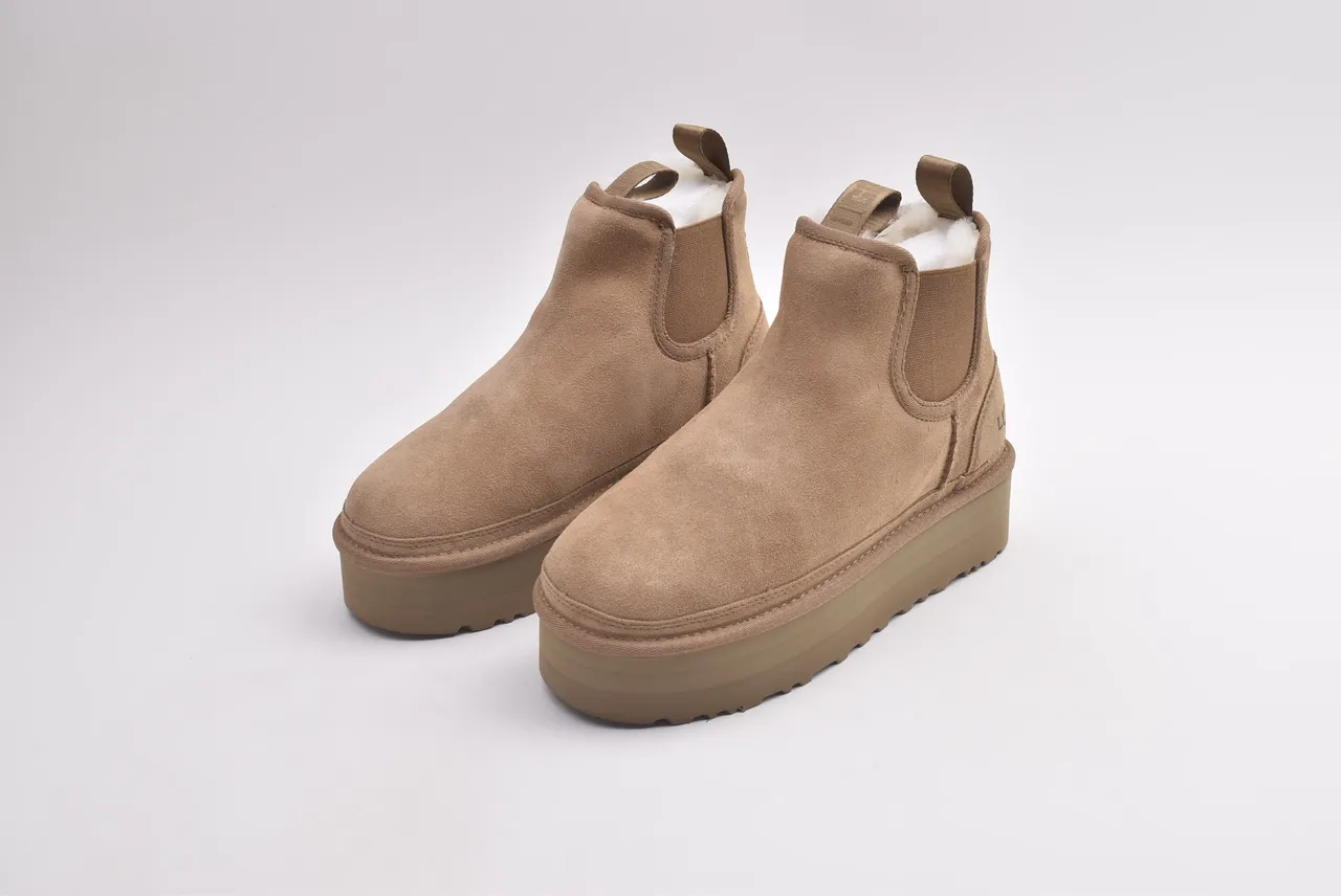 UGG Tasman Platform Suede Chelsea Boot