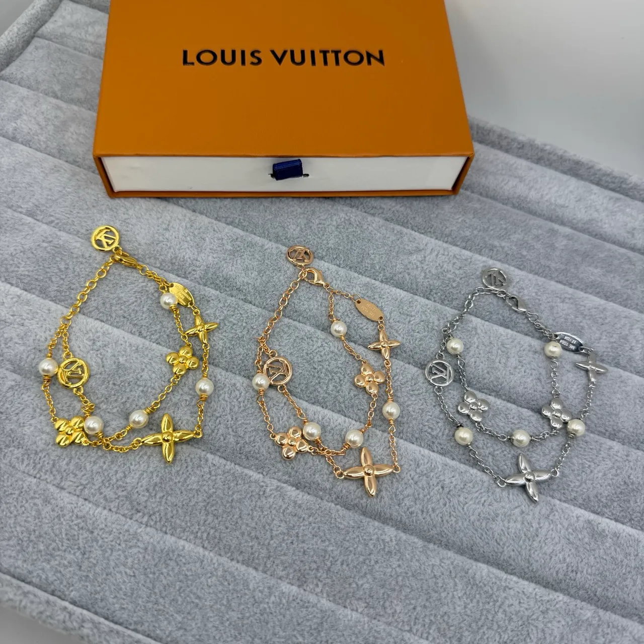 Louis Vuitton Flower Collection Gold-Tone Pearl and Monogram Charm Bracelet