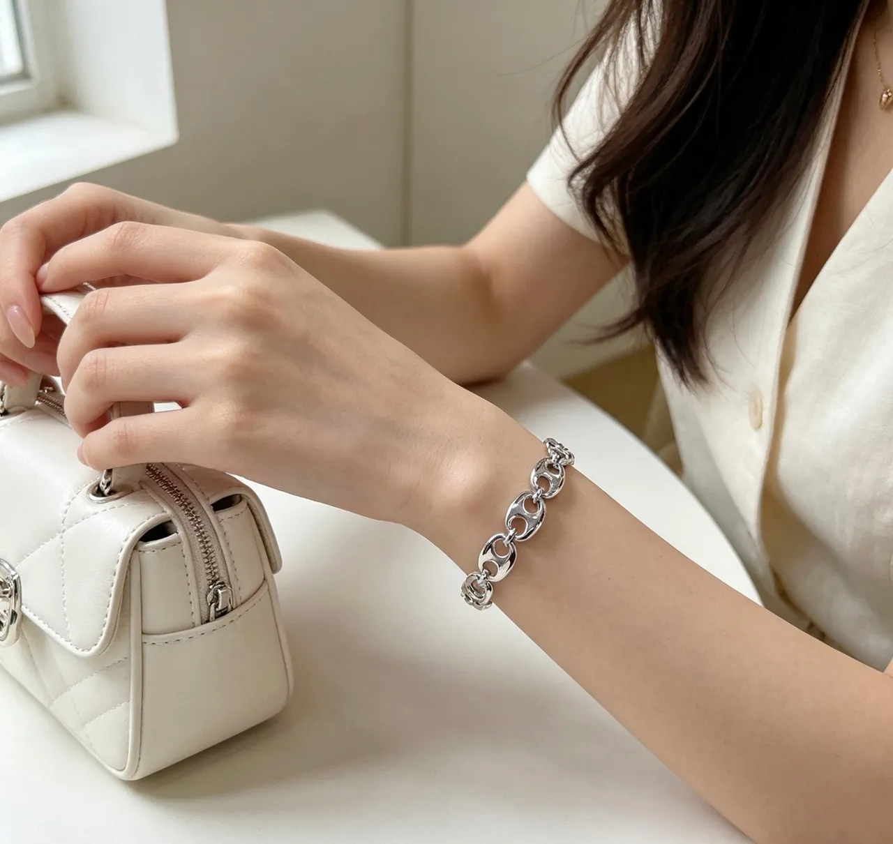 Gucci Horsebit 1955 Silver Chunky Oval-Link Polished Bracelet