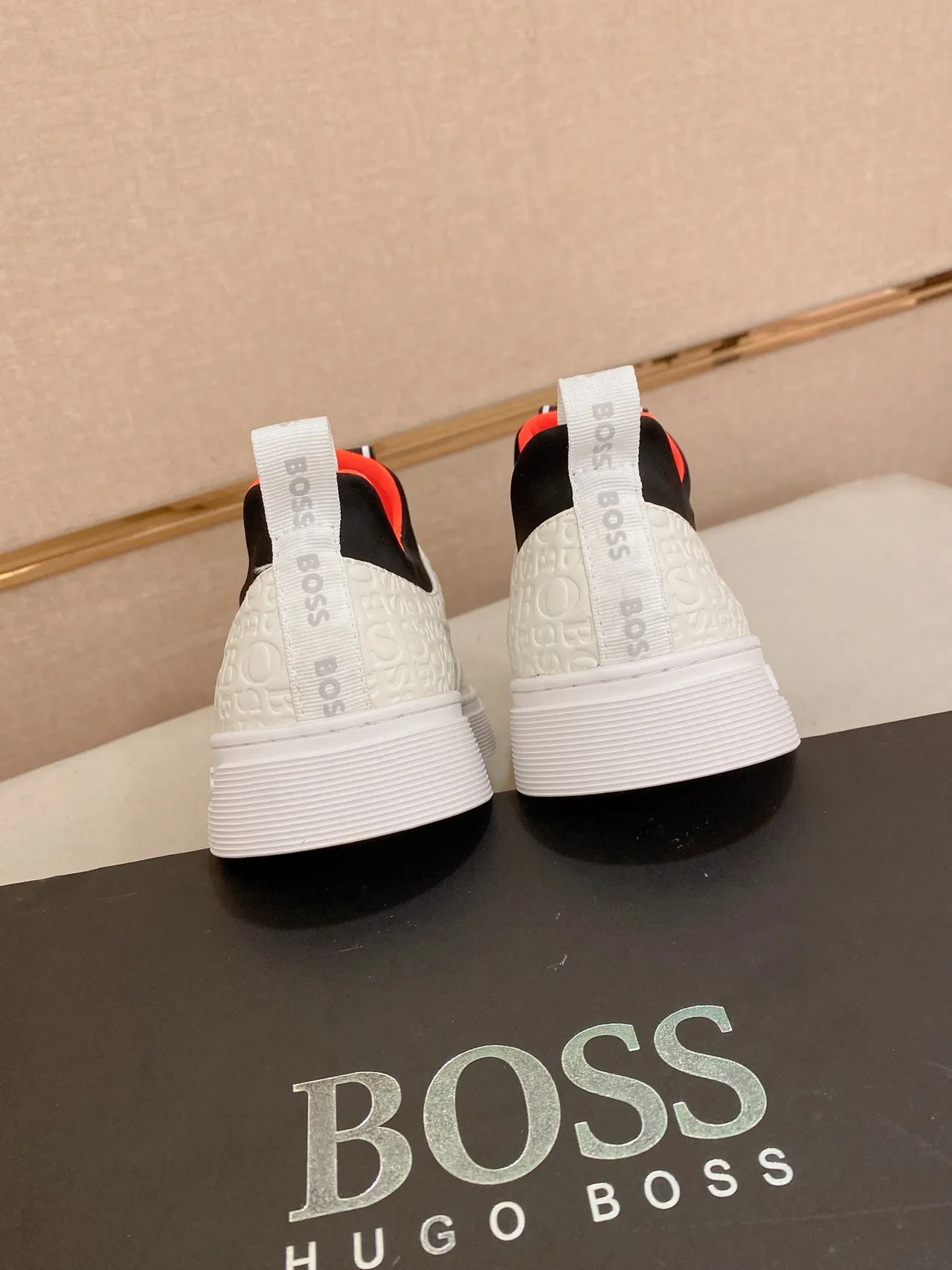 Hugo Boss White Black Embossed Logo Upper Zipper-Closure Slip-On Sneakers