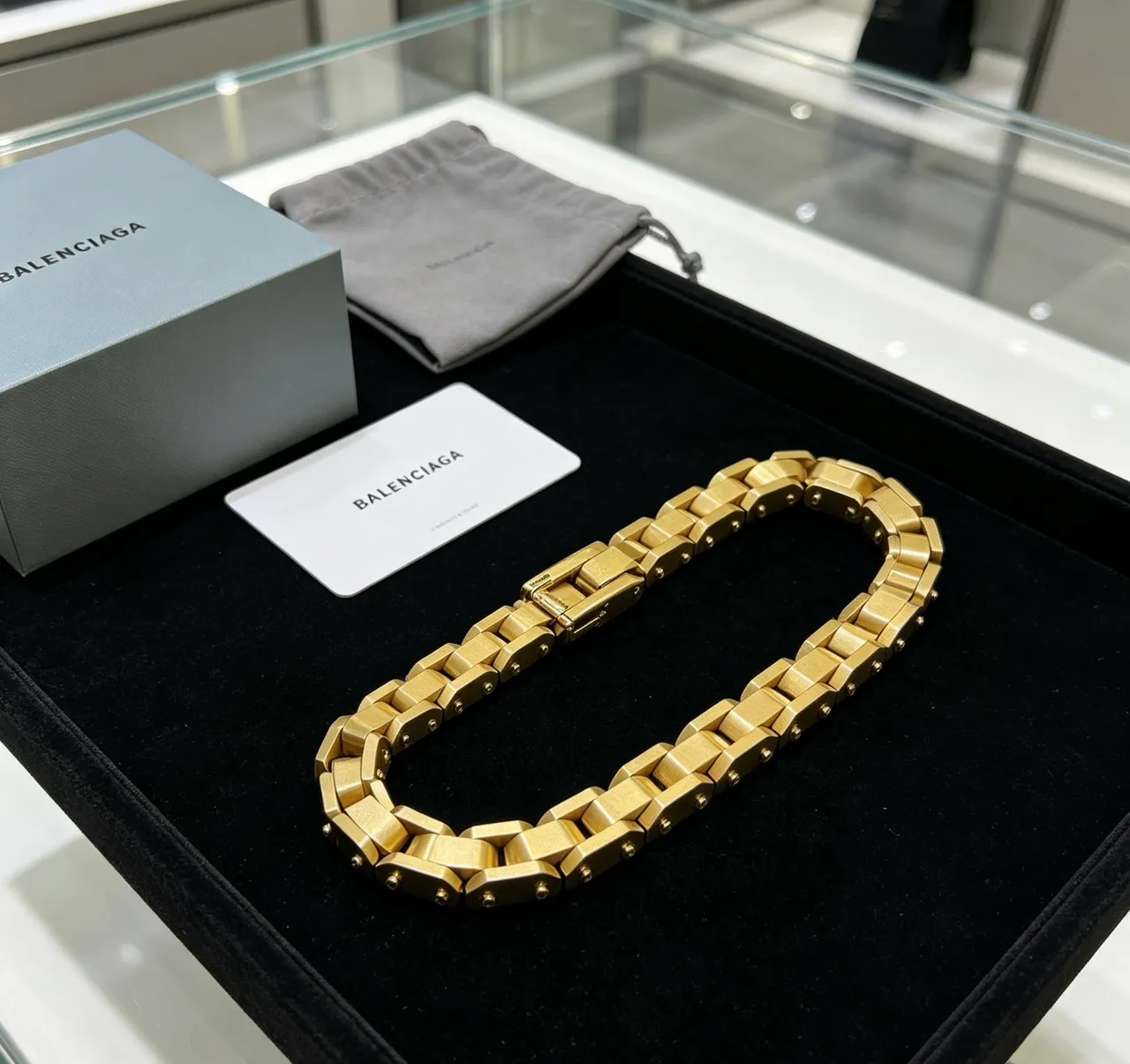 Balenciaga Chunky Riveted Gold-Tone Chain Bracelet