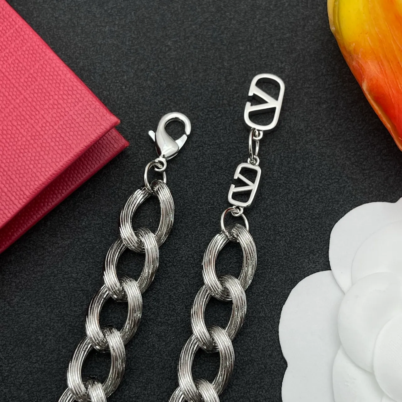Valentino Silver White Twisted-Link Chain Pavé-Set Heart Pendant Bracelet