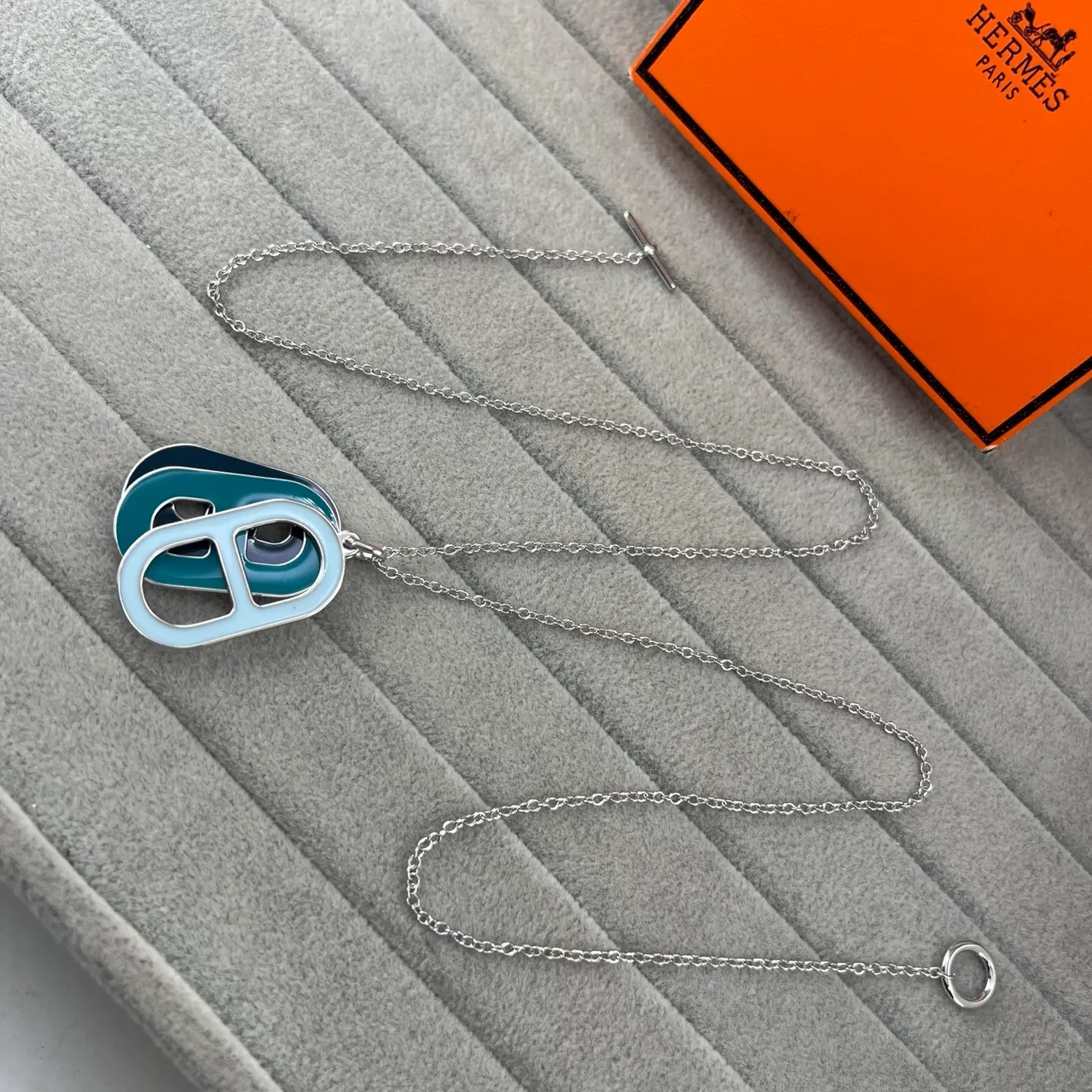 Hermès Chaine d'Ancre Blue Navy Enamel Layered Pendant Double-Loop Anchor Motif Necklace