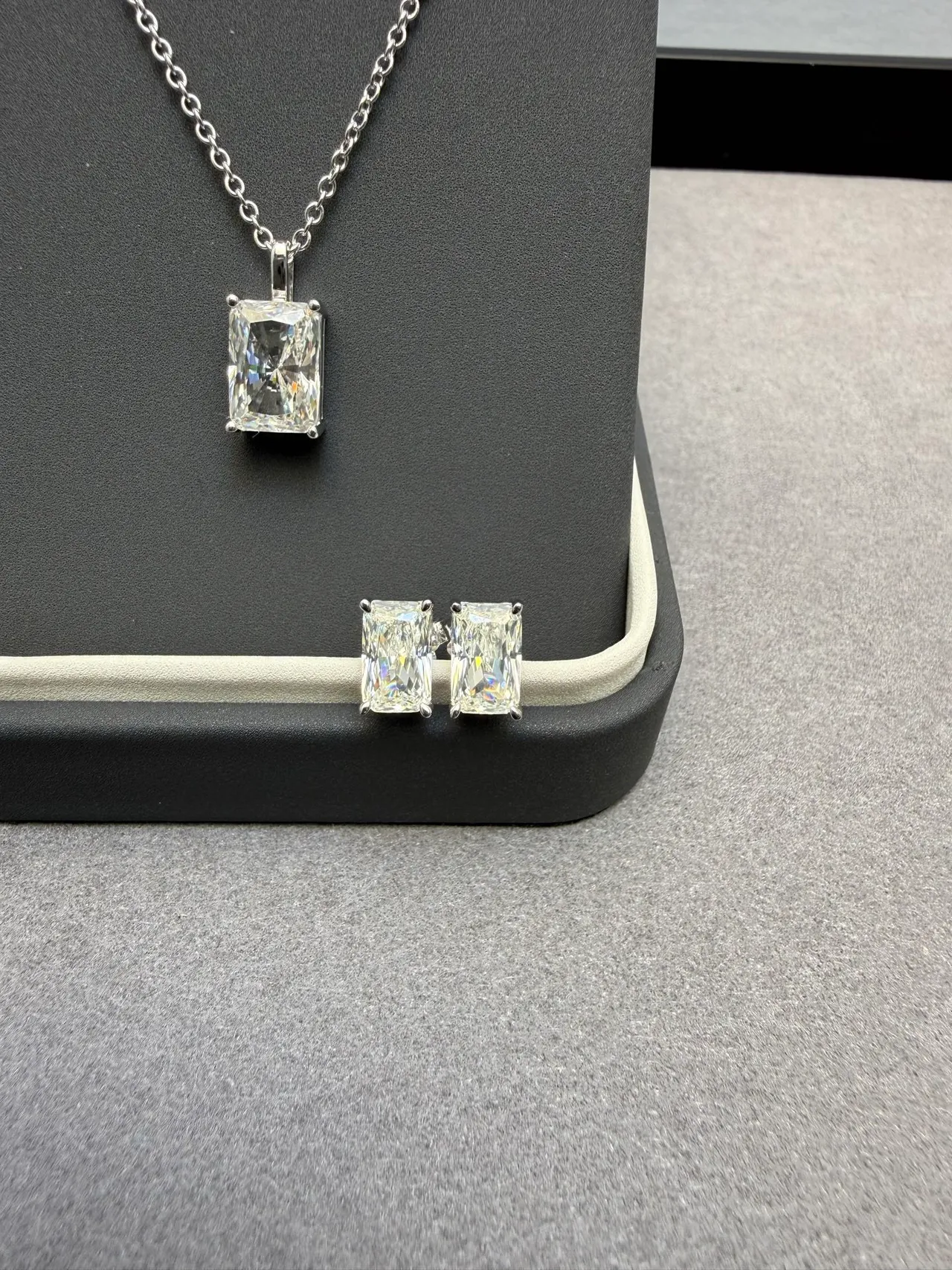Silver Transparent Emerald-Cut Stones Prong-Set Earrings