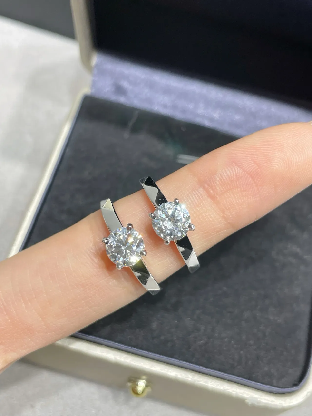 Silver Solitaire Round Brilliant-Cut Ring