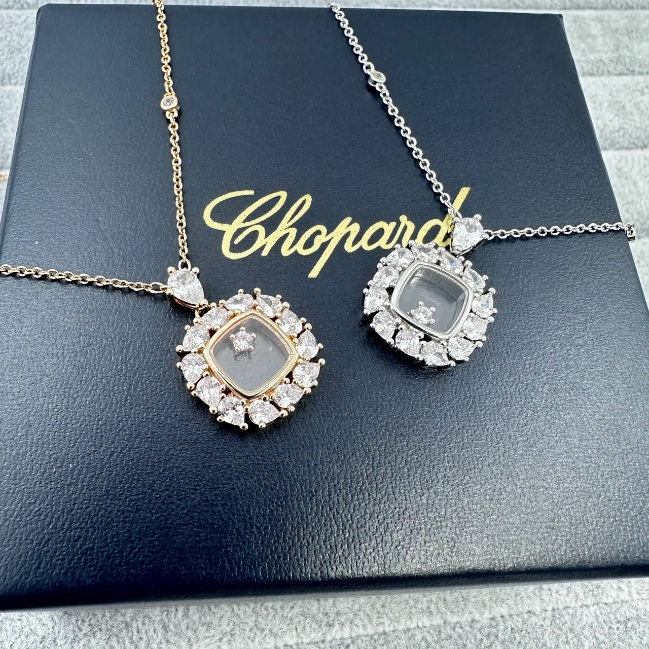 Chopard Silver Gold Square Cushion-Cut Central Stone Diamond Halo Setting Necklace