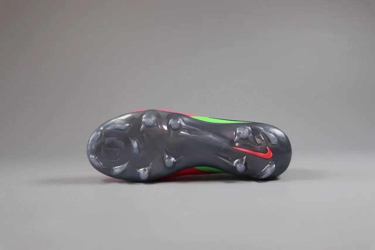 Nike Pink Green Low-Cut Synthetic Overlay Cage Artificial-Grass Soccer Shoes