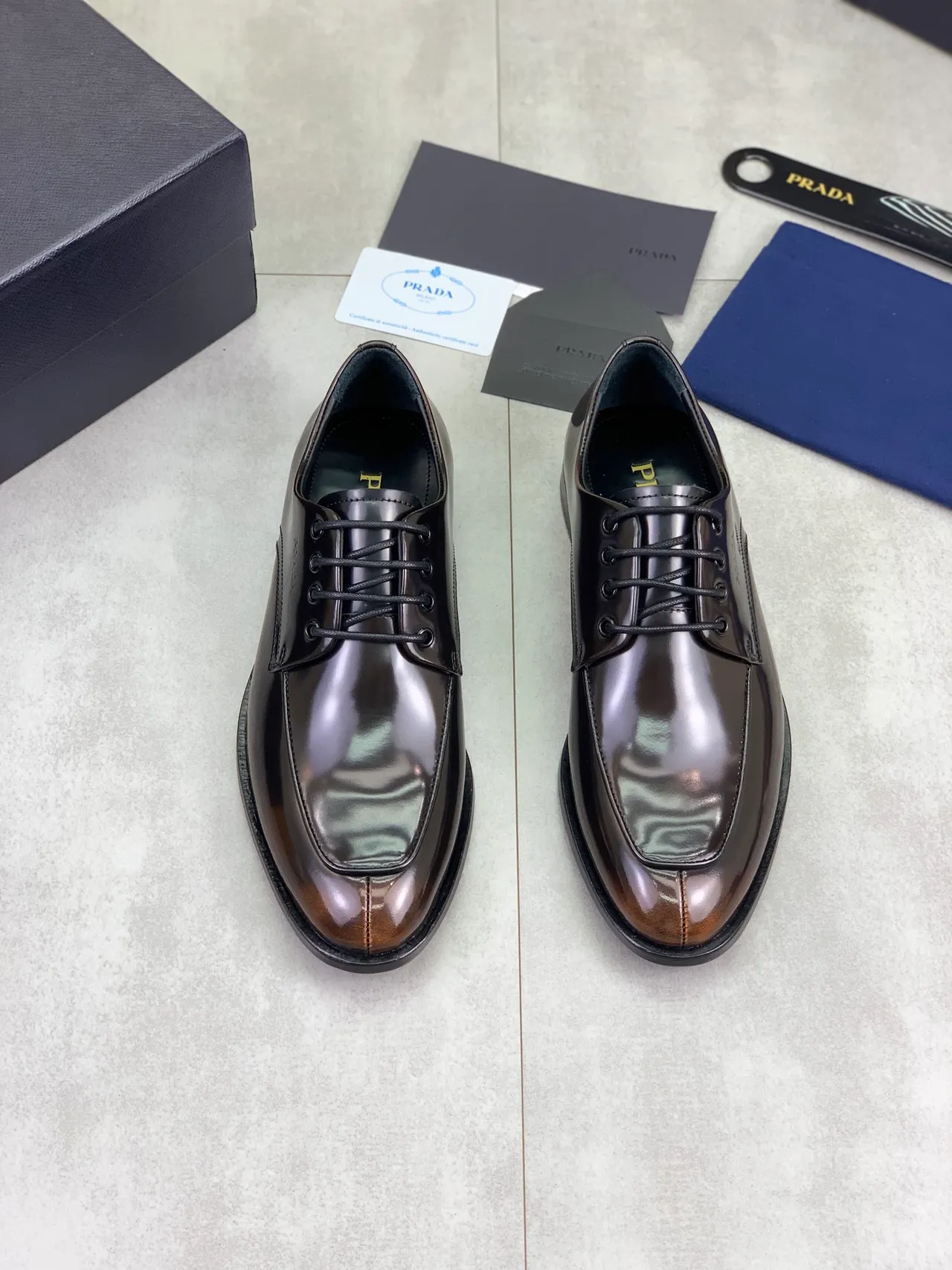 Prada Brown Black High-Gloss Patent Leather Cap-Toe Oxford Shoes
