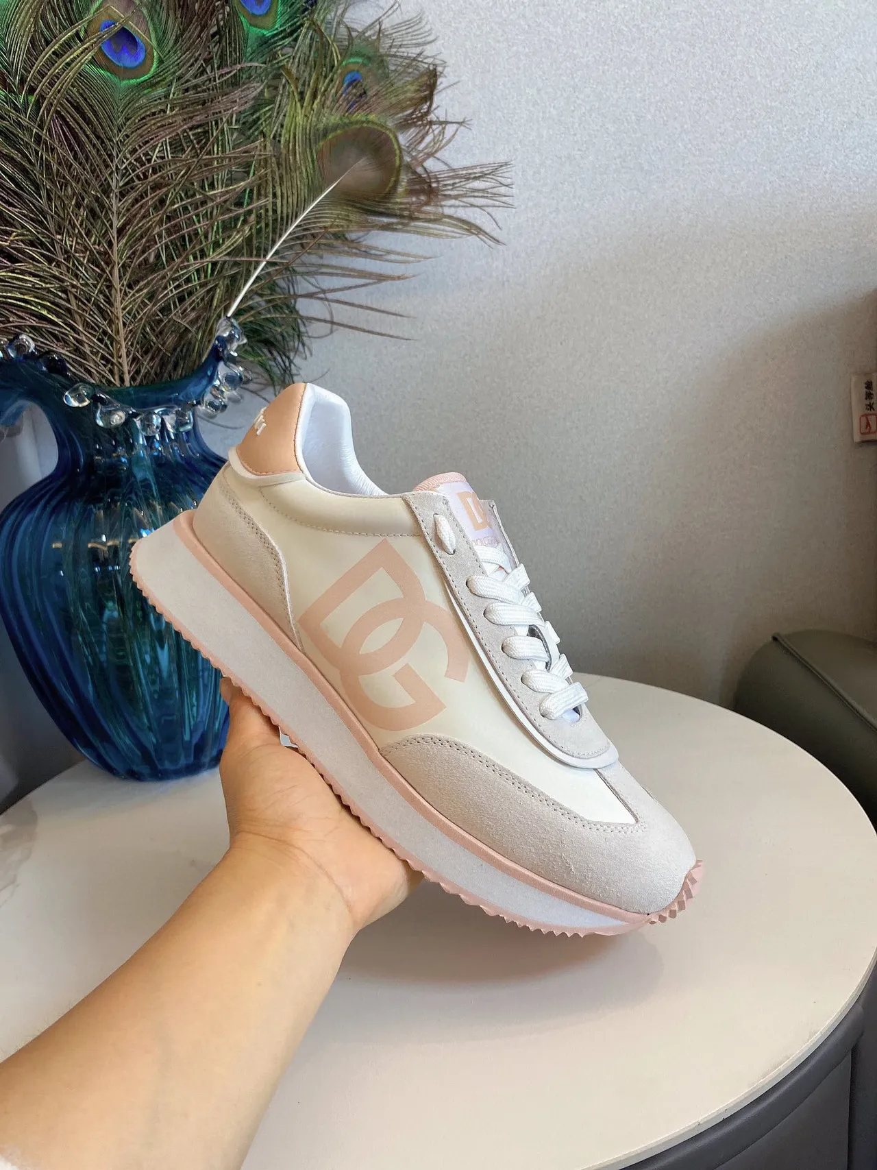 DC Shoes Beige Pink Platform Sole Suede And Synthetic Upper Lifestyle Sneakers