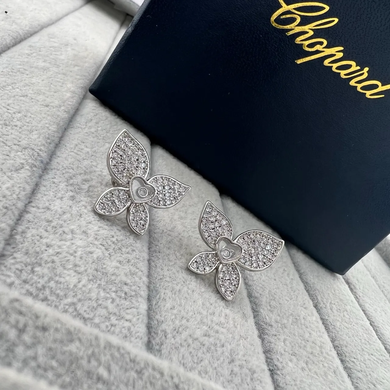 Chopard Happy Hearts Silver Gold Flower-Shaped Pavé-Set Earrings