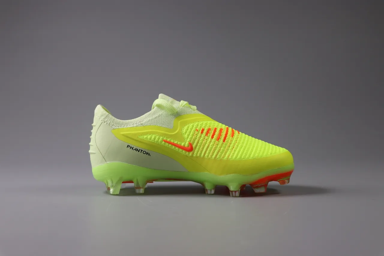 Nike Pink Green Low-Cut Synthetic Overlay Cage Artificial-Grass Soccer Shoes