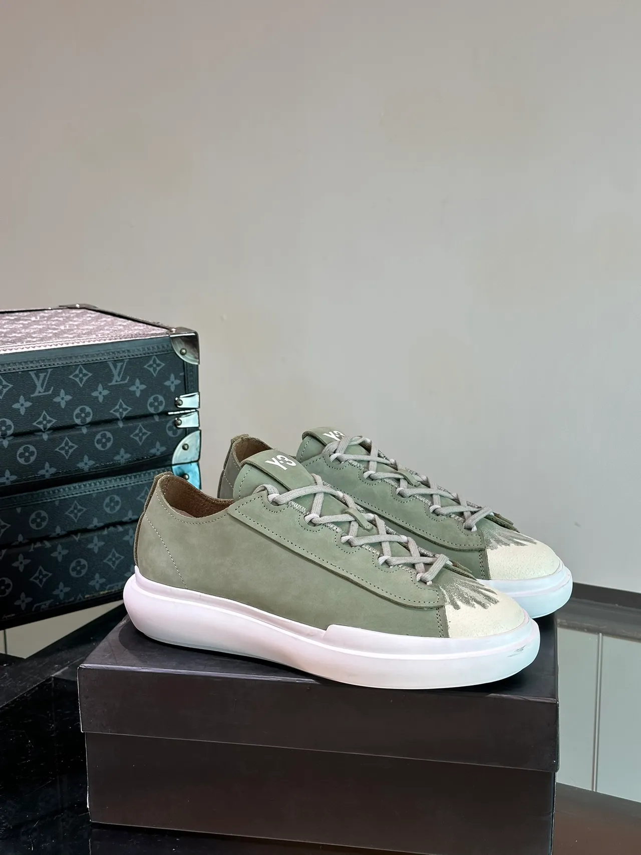 Y-3 Green White Suede Upper Layered Toe Cap Lifestyle Sneakers