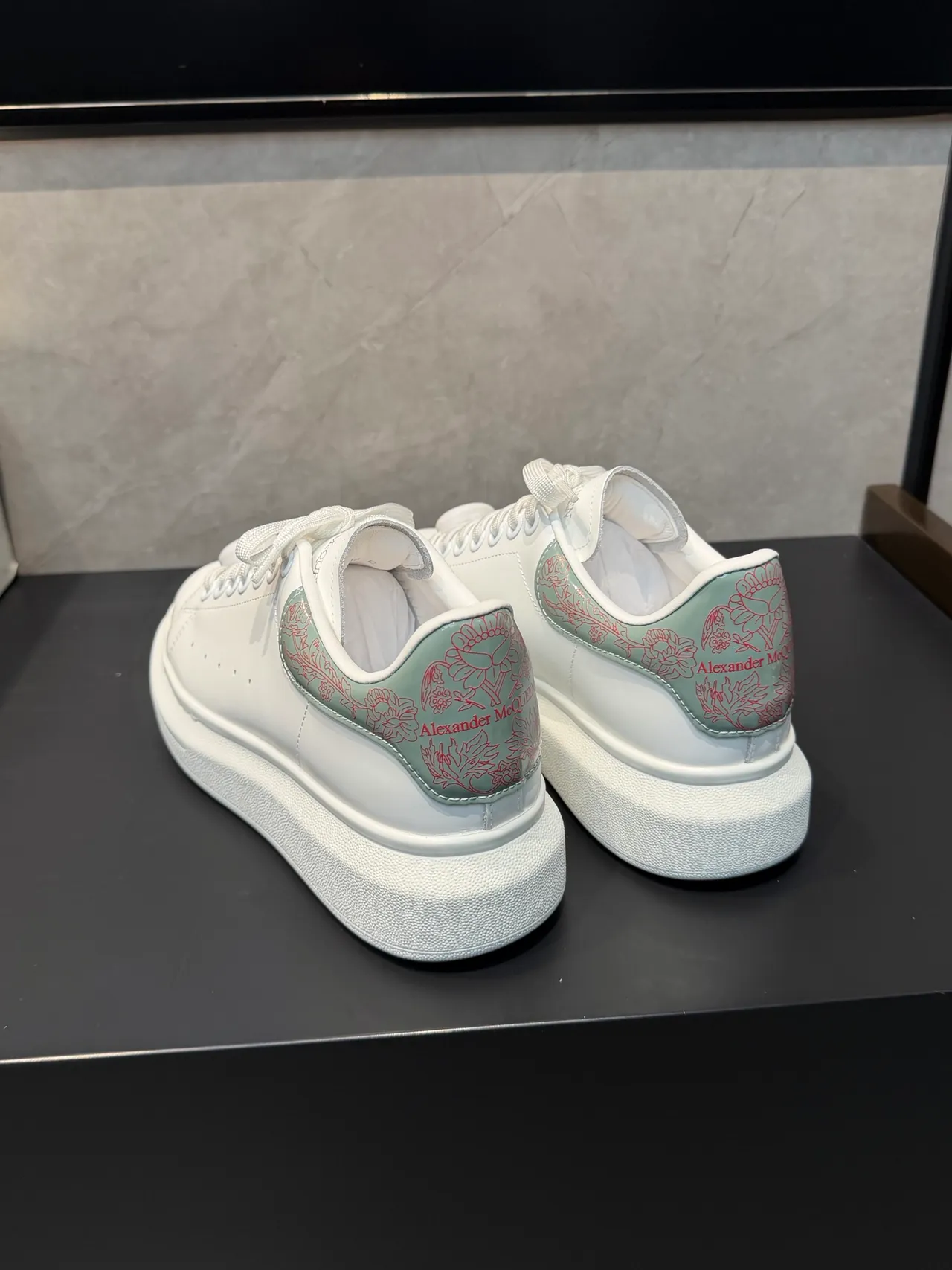 Alexander McQueen Oversized Sneaker White Beige Lifestyle Sneakers