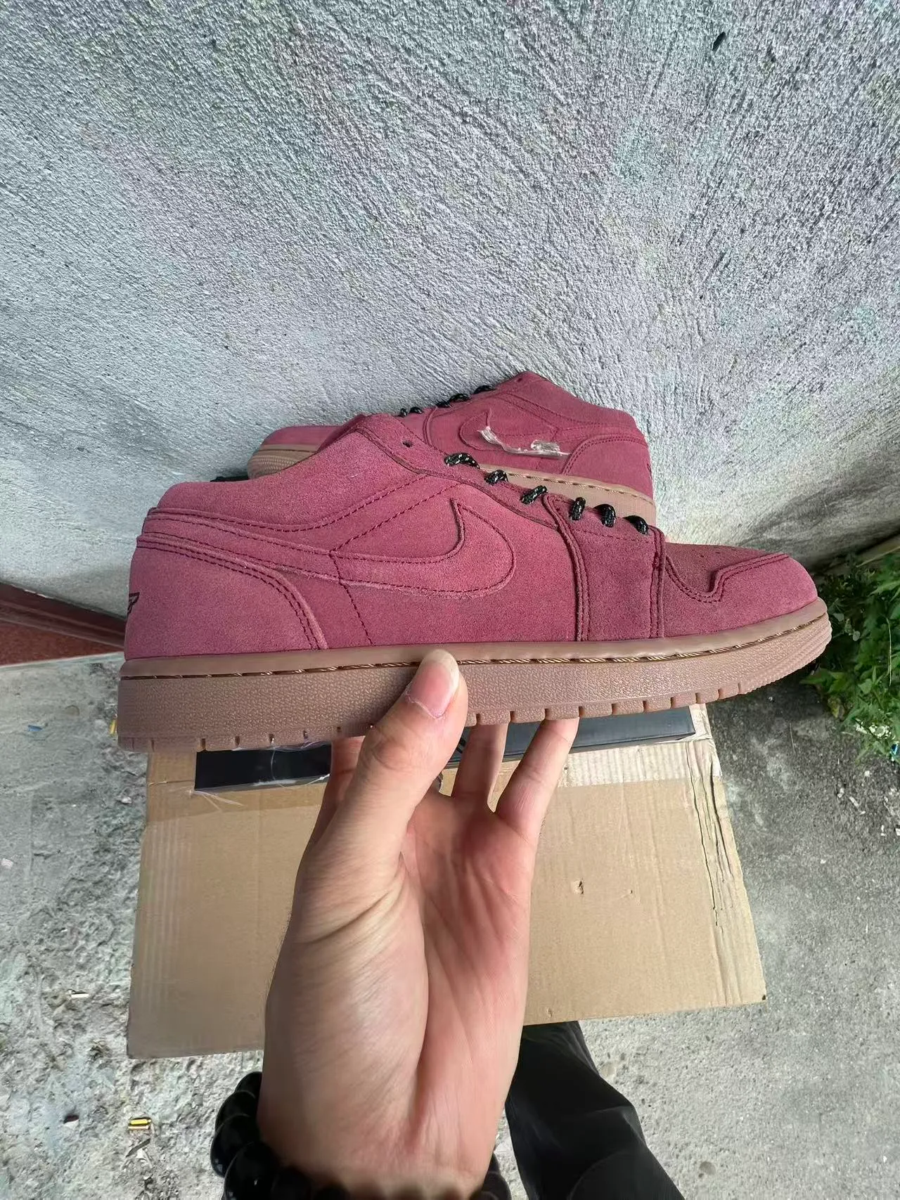 Nike Pink Beige Suede Upper Gum Rubber Sole Lifestyle Sneakers