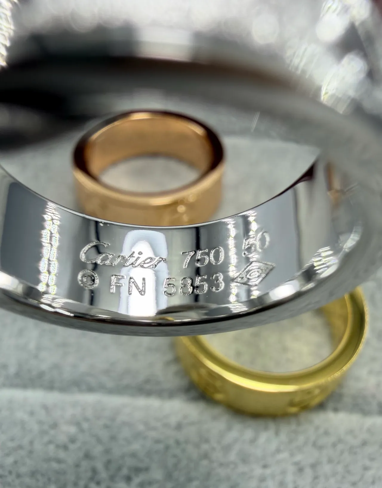 Cartier Love Ring Wide Band Textured Center Screw Motif Ring