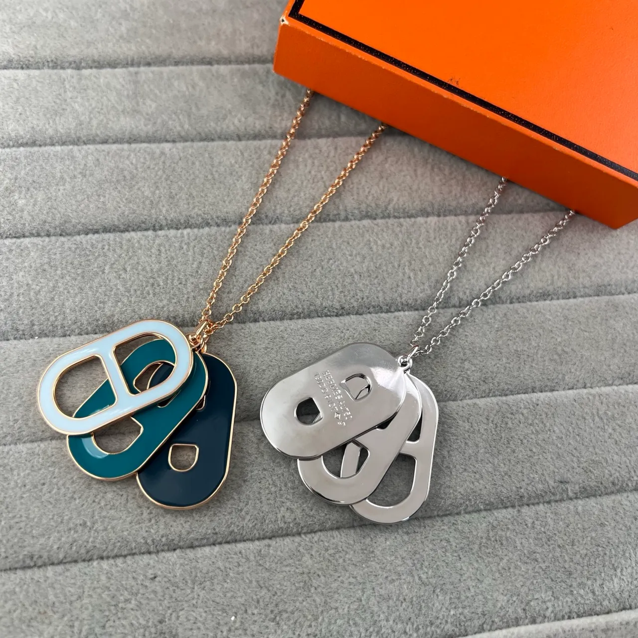 Hermès Chaine d'Ancre Blue Navy Enamel Layered Pendant Double-Loop Anchor Motif Necklace