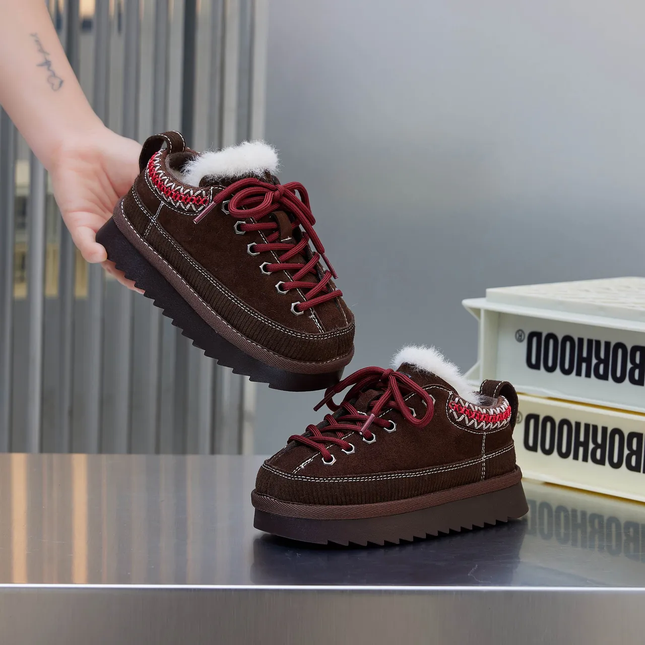 Brown Beige Platform Sole Plush Lined Snow Boots