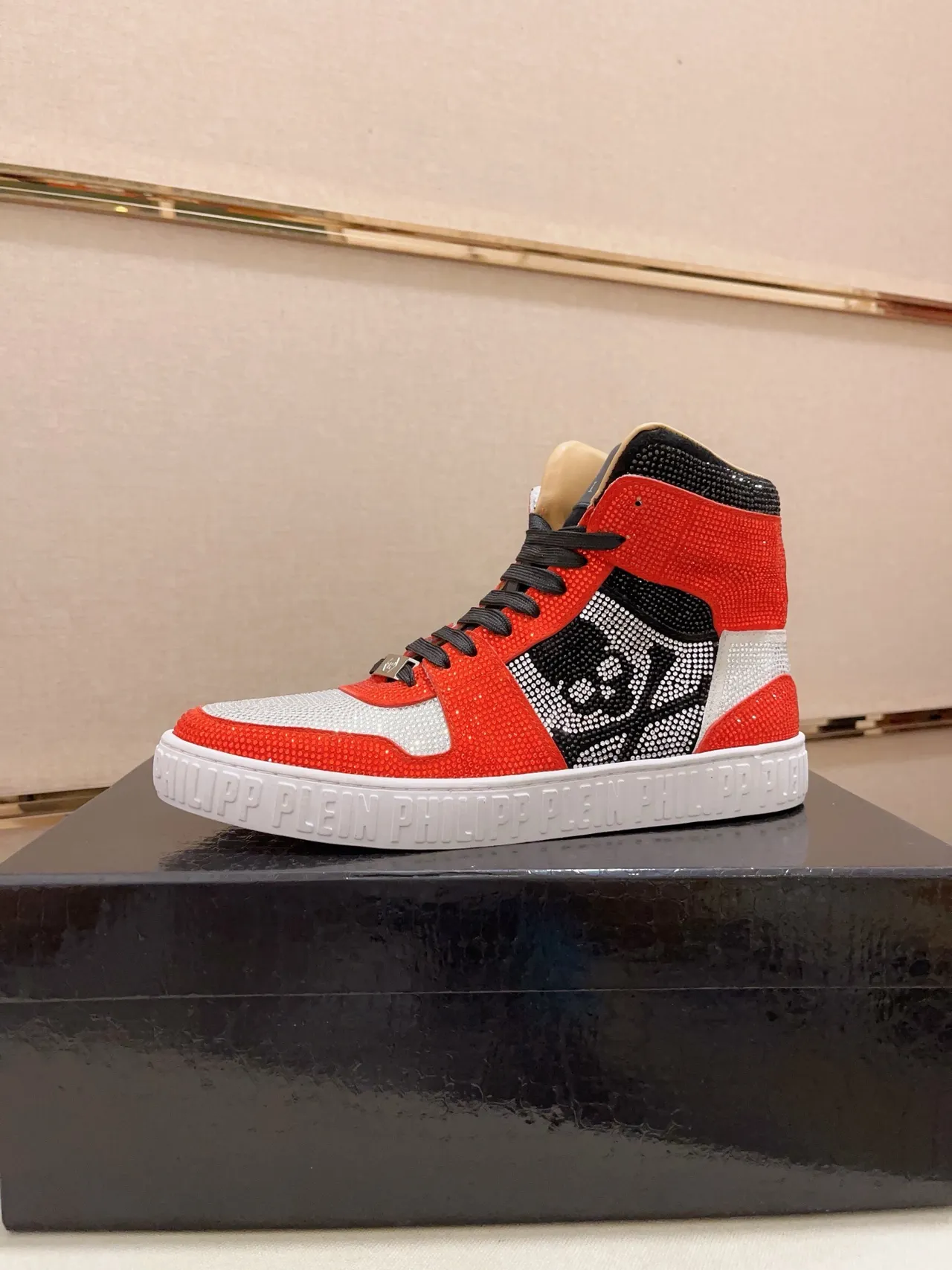Philipp Plein Crystal-Embellished Red Black Skull Motif Lifestyle Sneaker