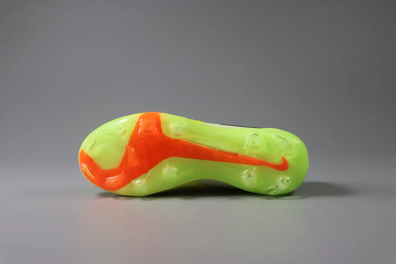 Nike Pink Green Low-Cut Synthetic Overlay Cage Artificial-Grass Soccer Shoes