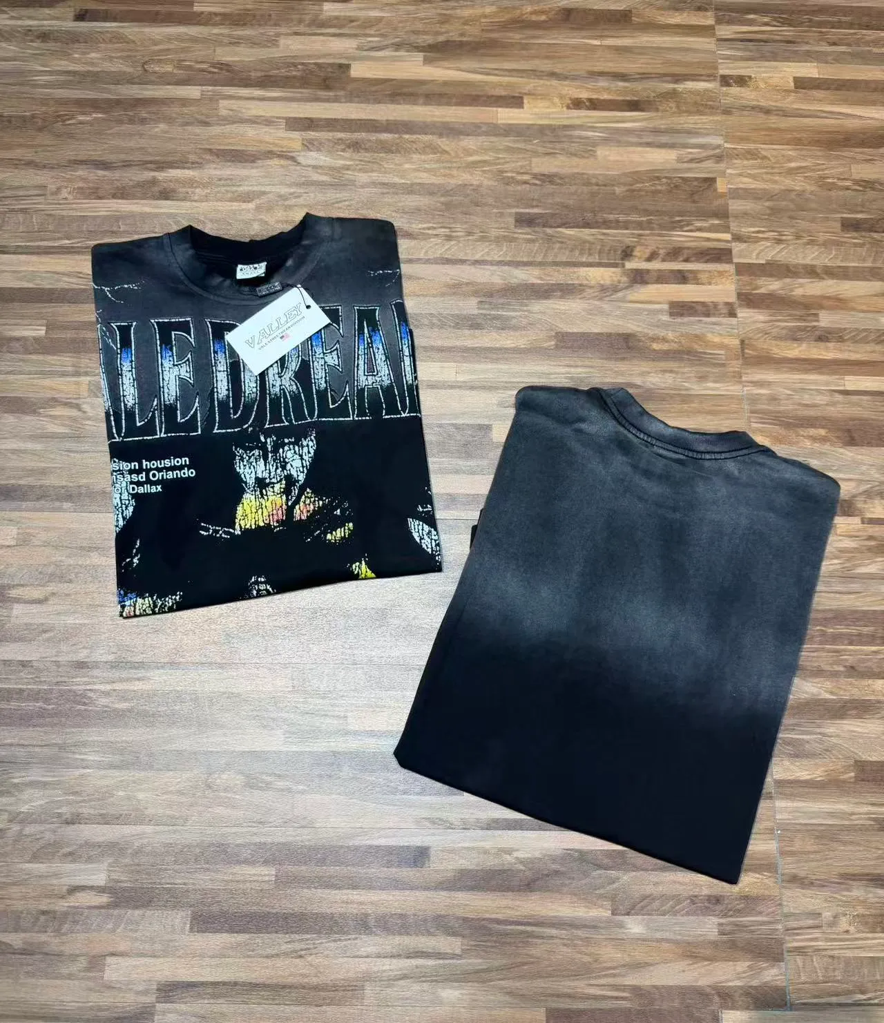 Vale Forever Vale Dreams Distressed Graphic Black T-Shirt