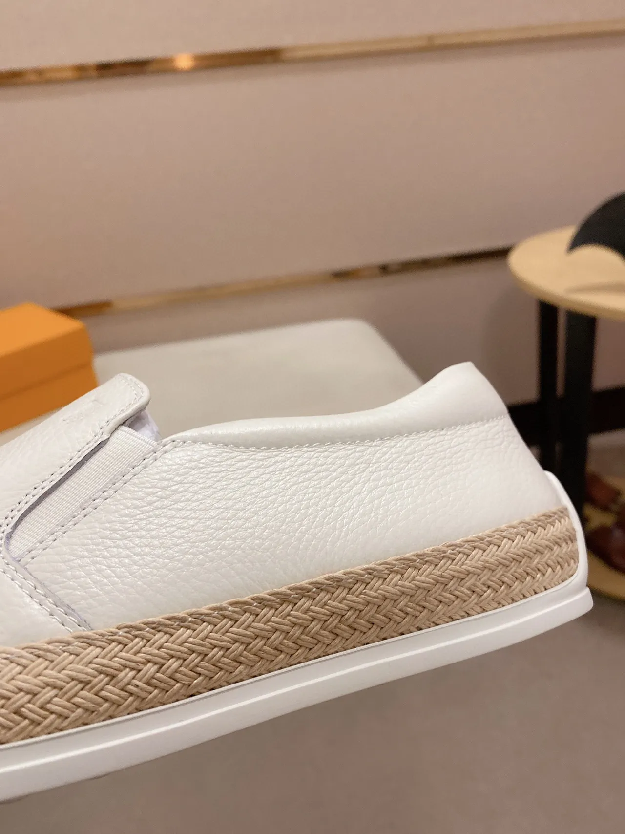 White Beige Pebbled Leather Woven Jute Midsole Band Boat Shoes