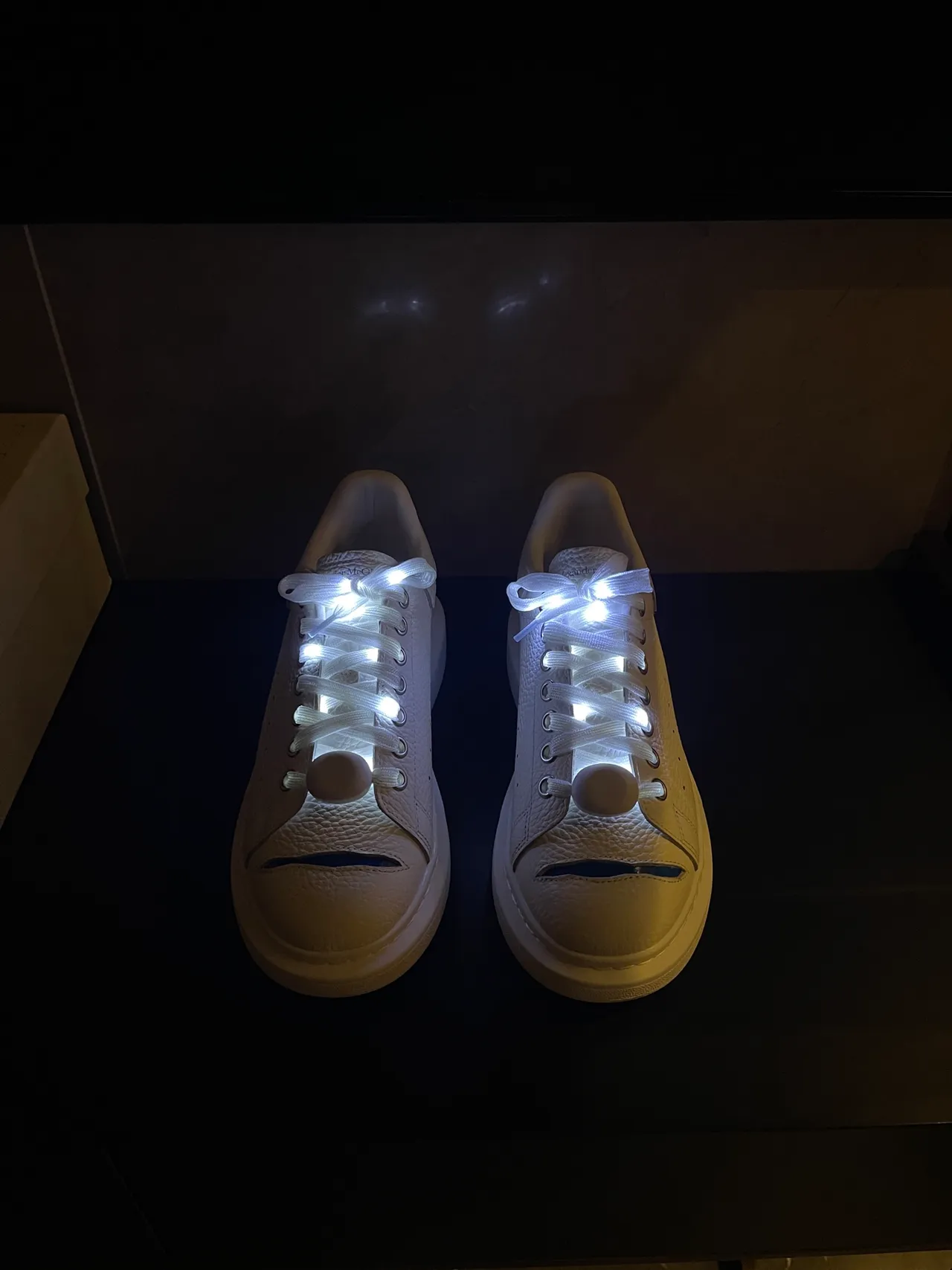 Alexander McQueen Oversized Sneaker White Blue Pebbled Leather Platform Sole Lifestyle Sneakers