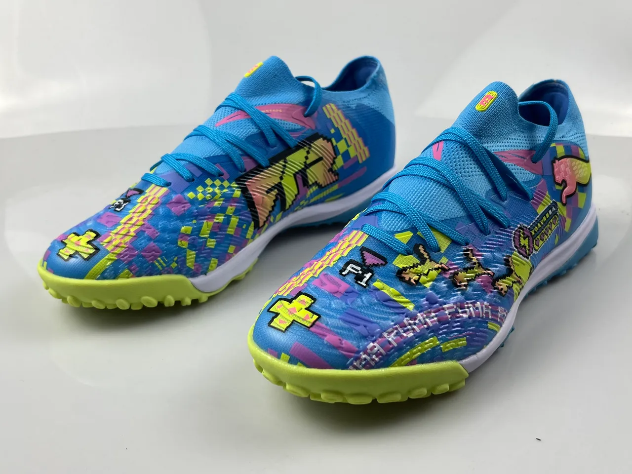 Puma Future Z Blue Multicolor Pixel-Art Graphic Upper Knit Sock-Like Collar Turf Soccer Shoes