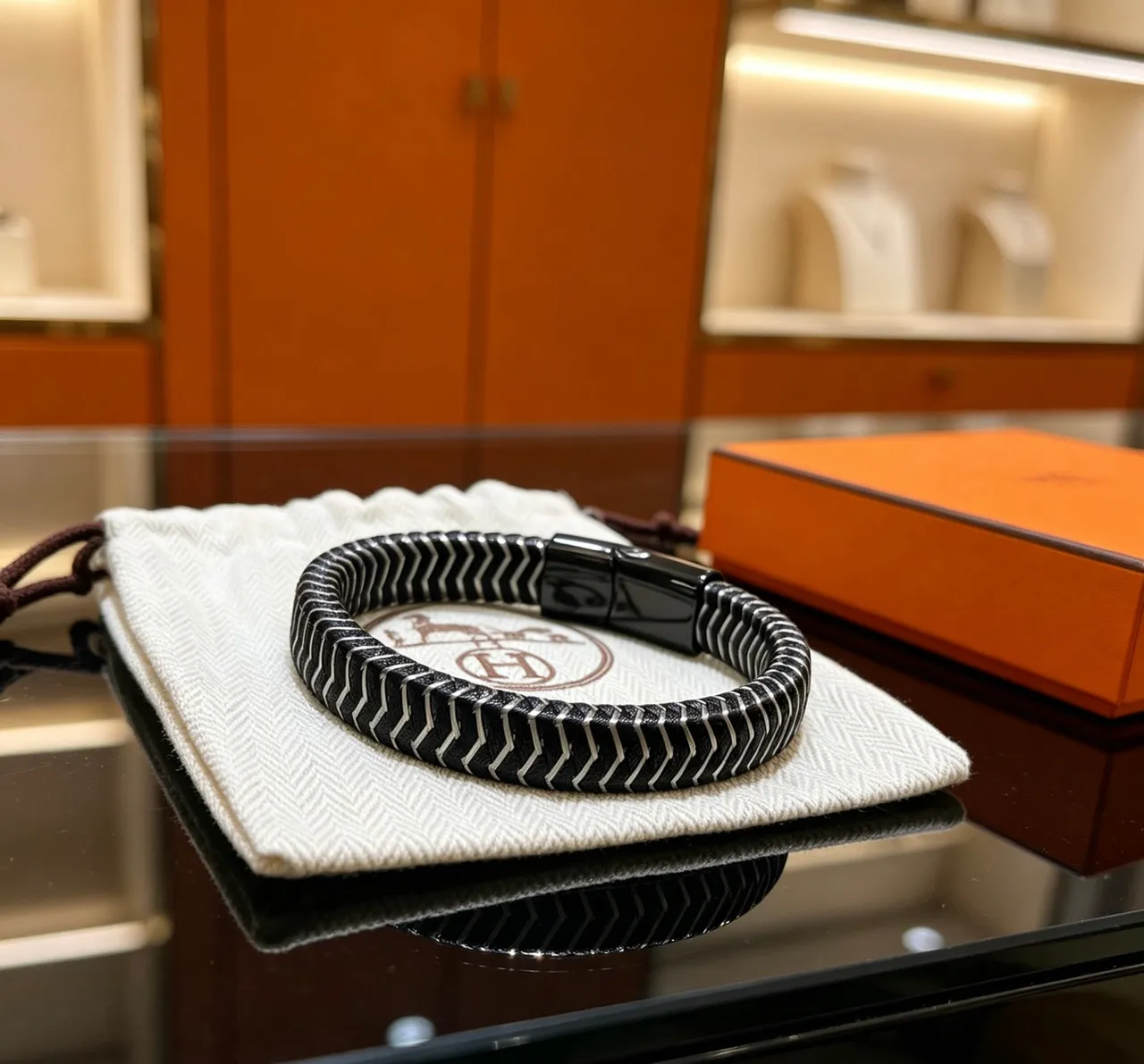 Hermès Black Silver Woven Leather Zigzag Stitching Bracelet