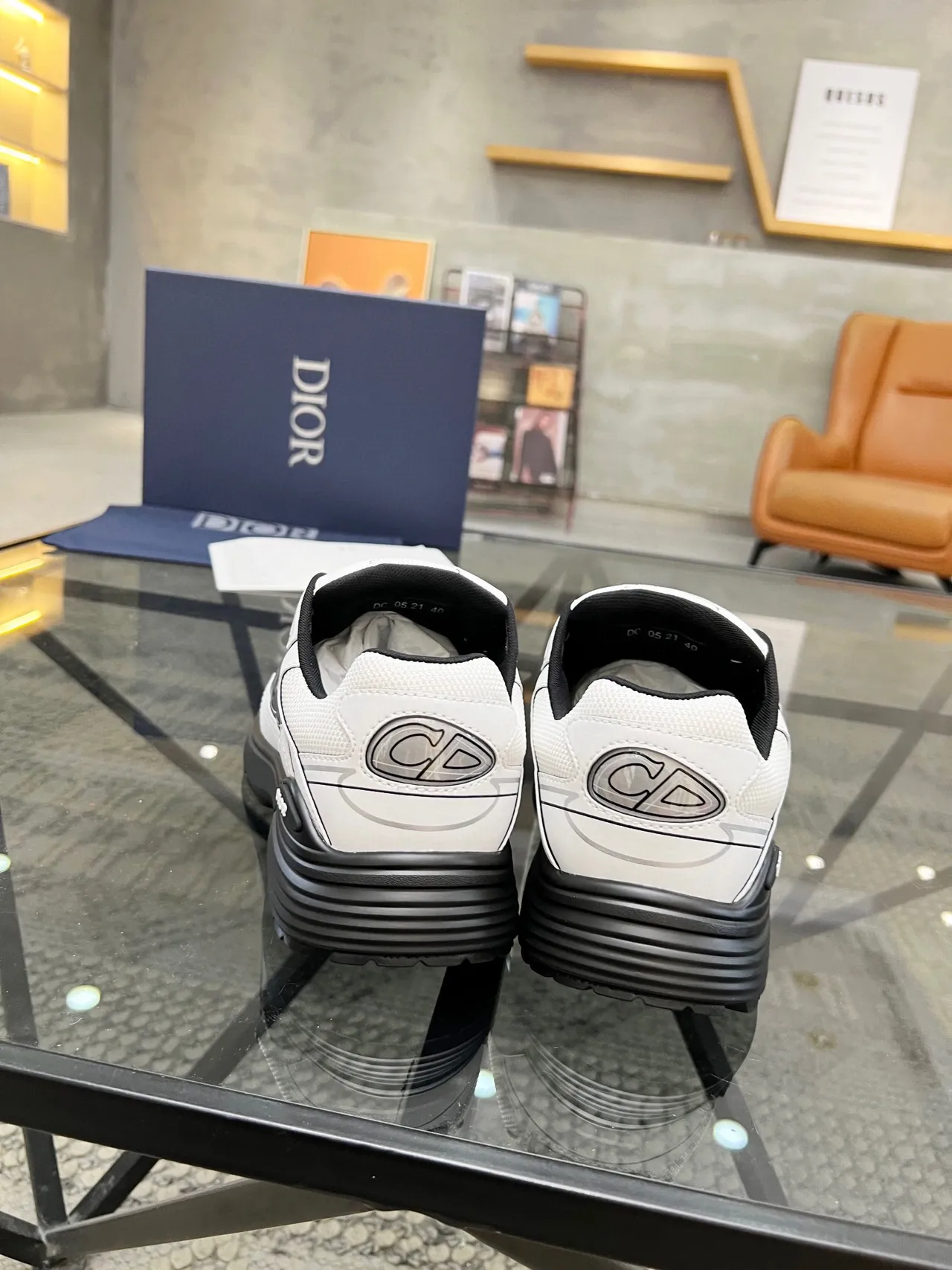 Dior B27 White Black Sole Oversized CD Logo Chunky Sneakers
