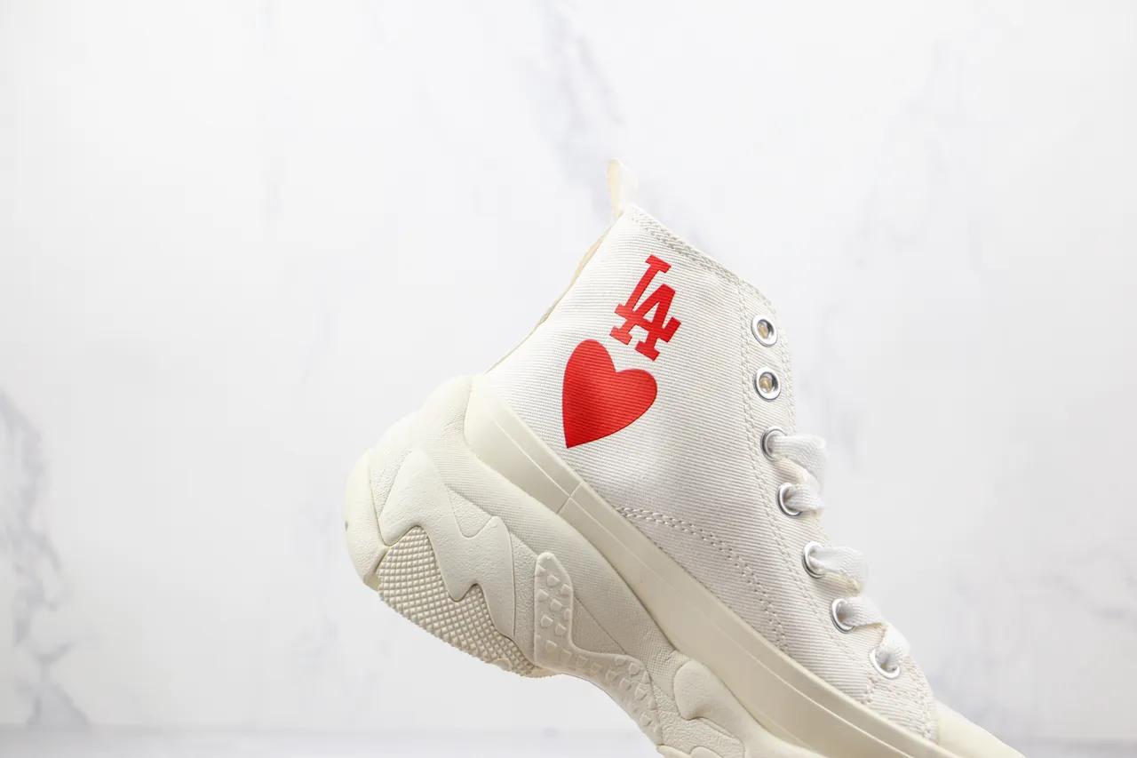 Converse White Red High-Top Canvas Platform Sole Chunky Sneakers