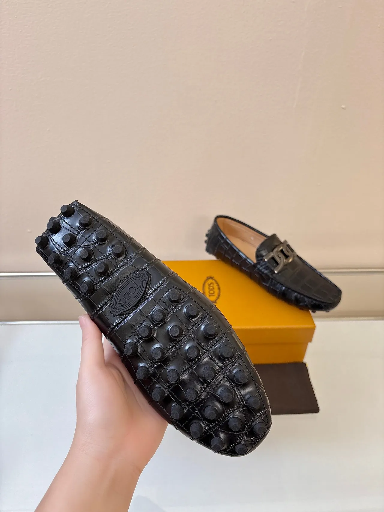 Tod's Gommino Black Brown Crocodile-Embossed Leather Metal Horsebit Buckle Loafer