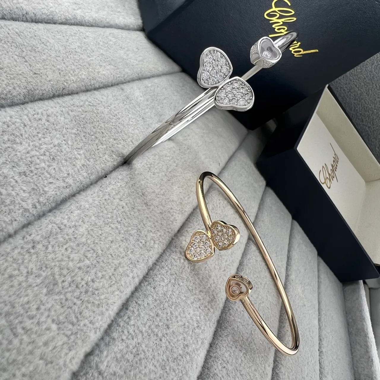 Chopard Happy Hearts Pavé Heart Mobile Diamond Bangle Bracelets