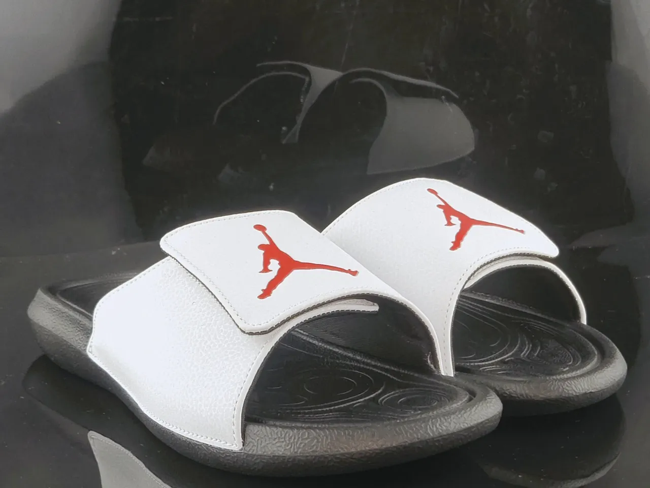 Air Jordan Slide White Black Molded Rubber Sole Textured Outsole Slippers