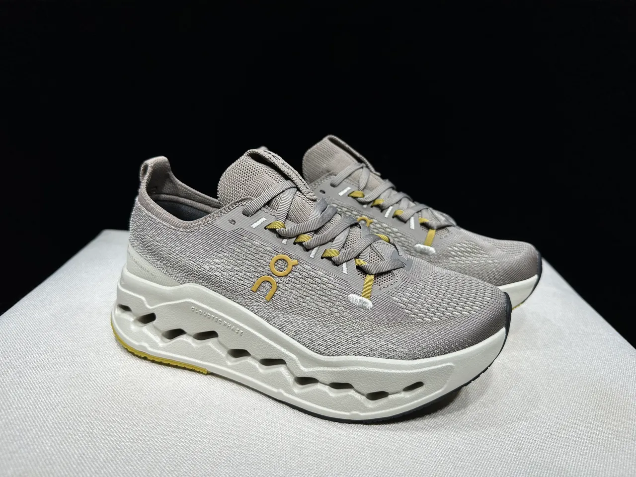 On Gray White Engineered Knit Upper Sculpted CloudTec Phase Midsole Running Shoes
