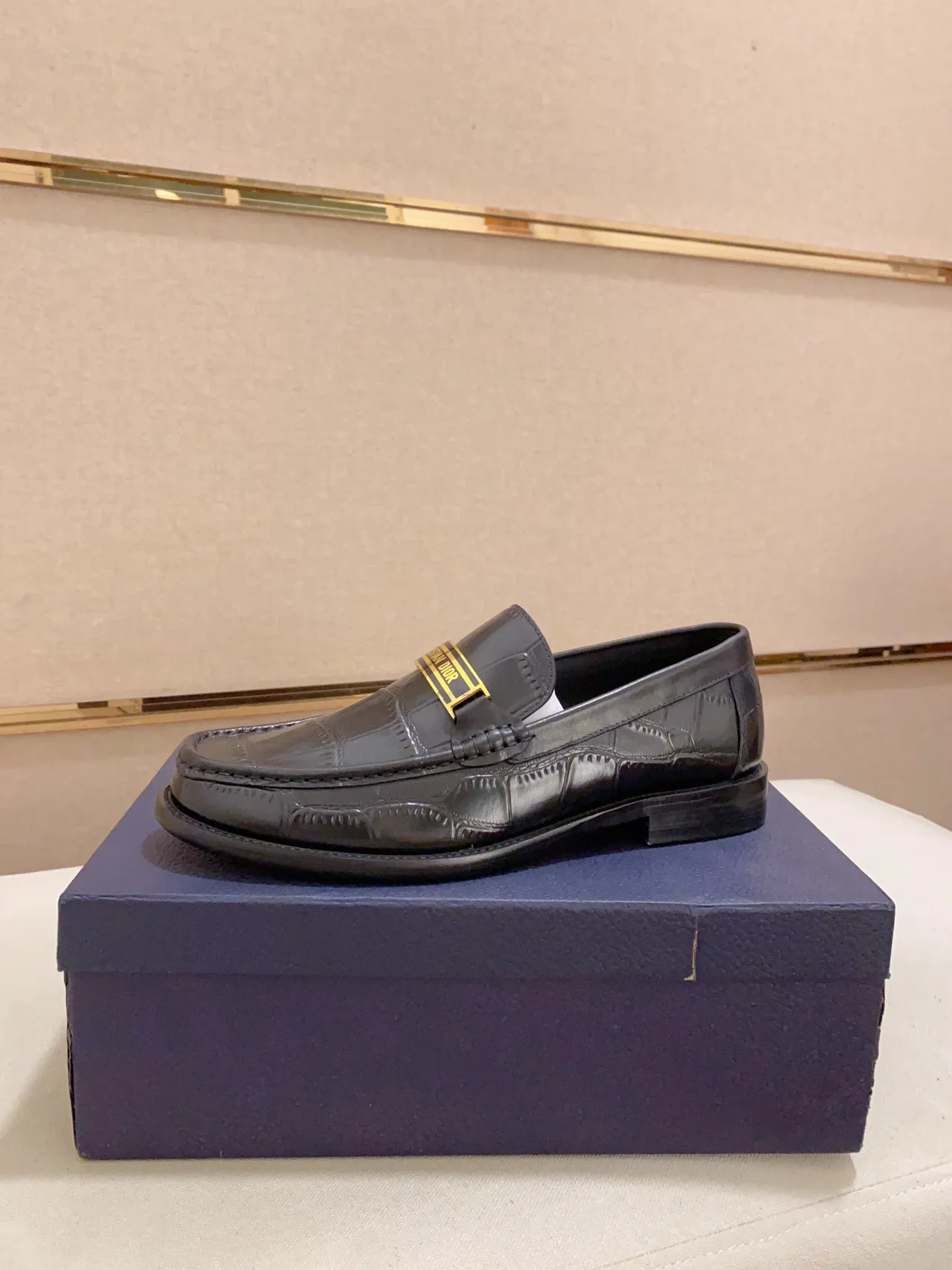 Dior Black Gold Croc-Embossed Leather Logo Plaque Loafer