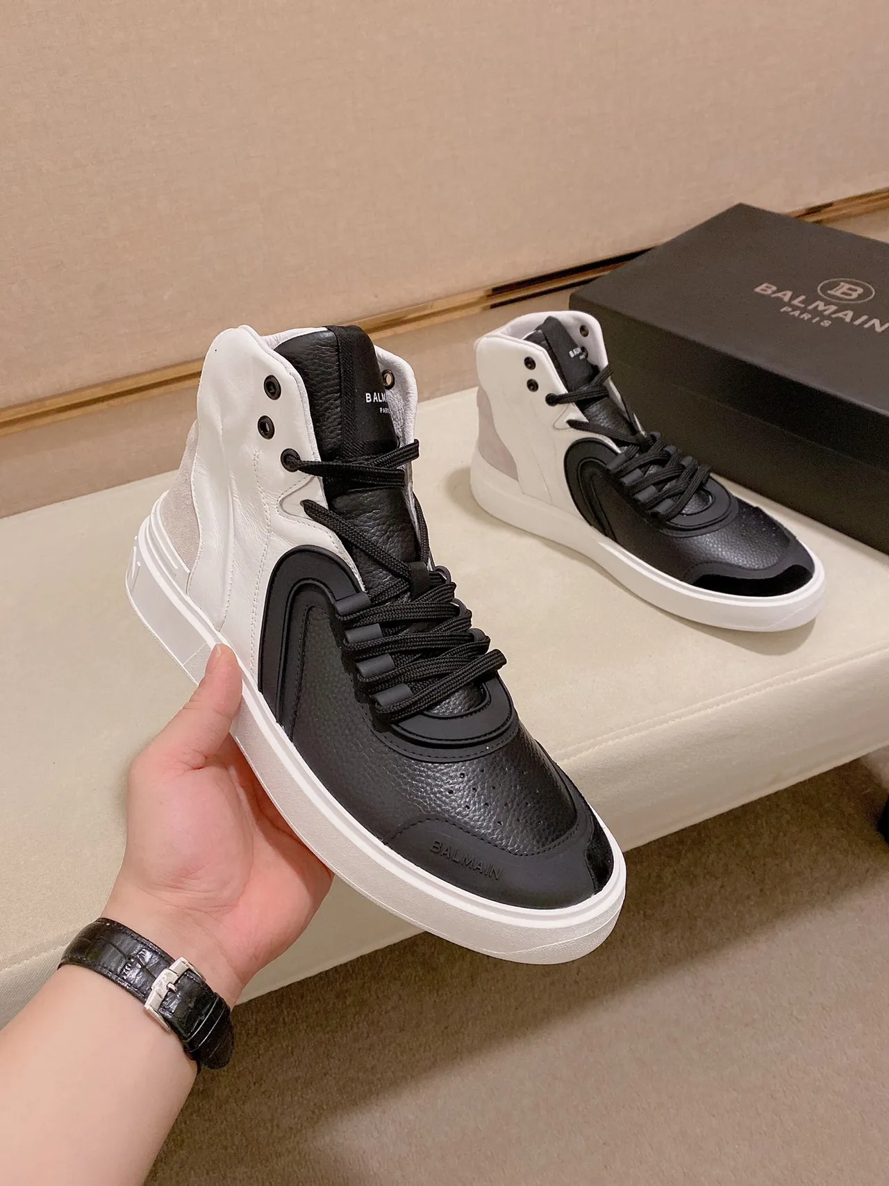 Balmain Black White High-Top Two-Tone Lifestyle Sneakers