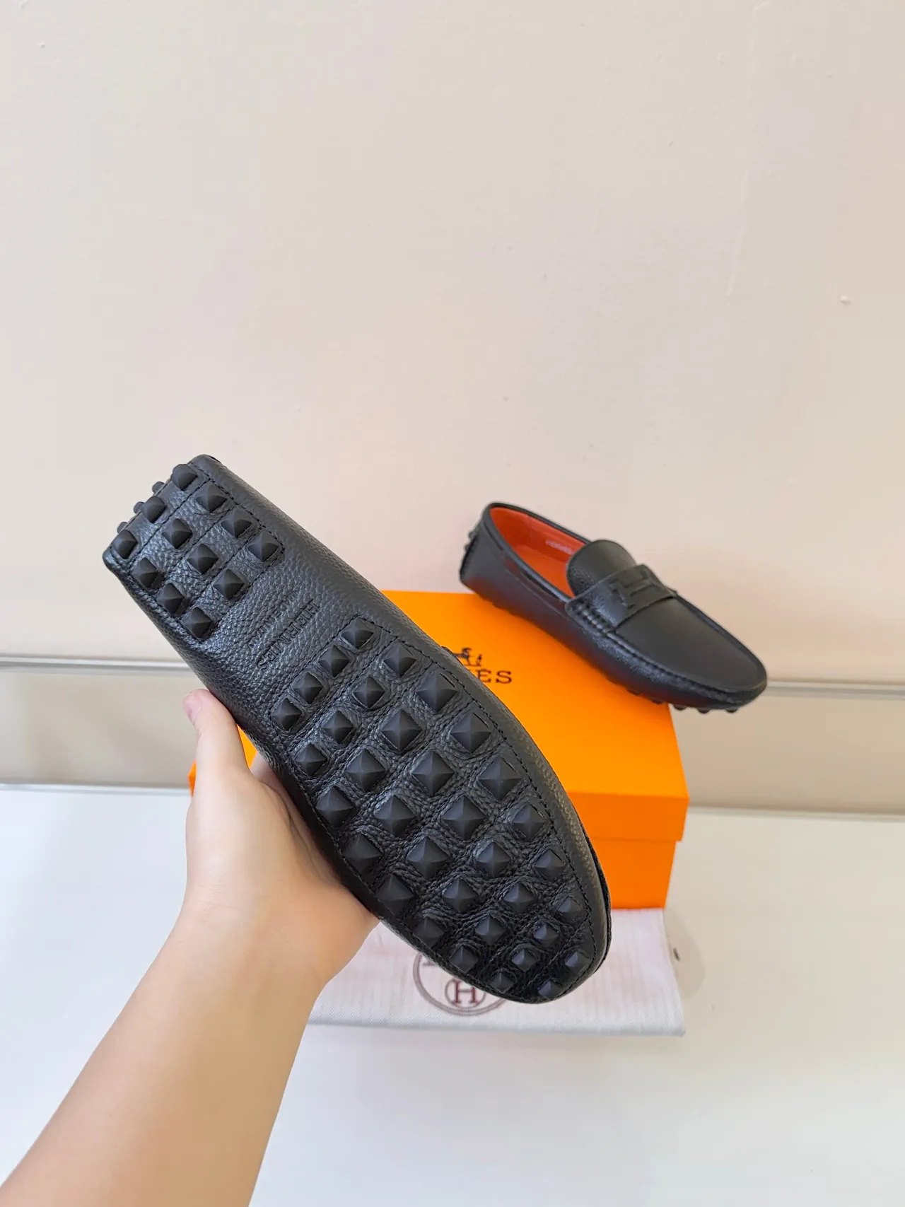 Hermès Oran Black Orange Pebbled Leather H-Logo Strap Loafer